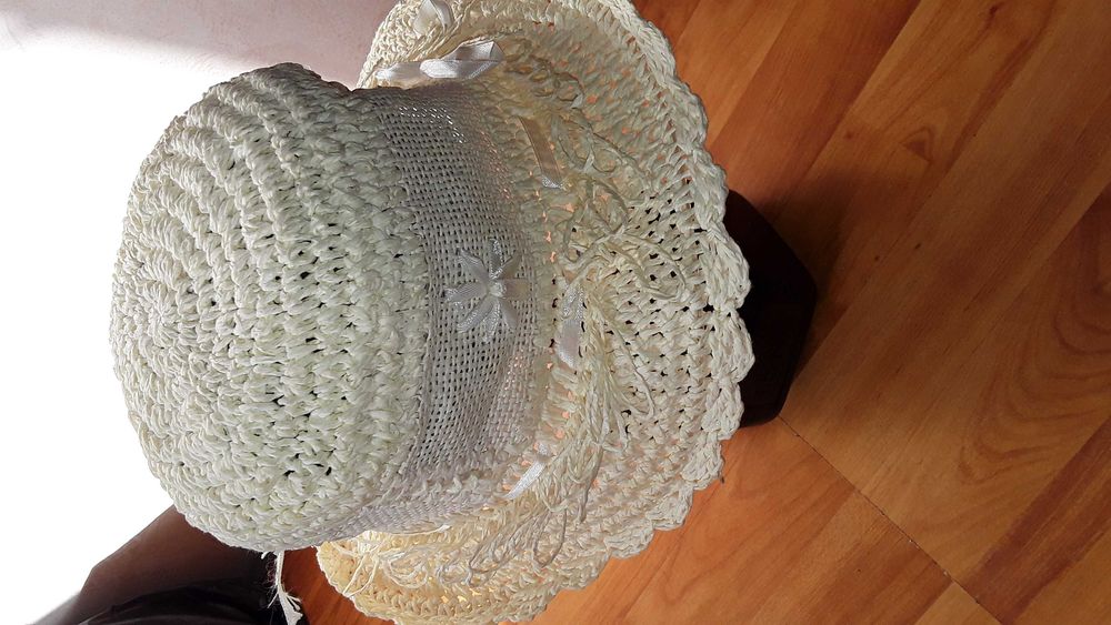 Летни рокли момиче 11 г. плюс лятна шапка 40 лева