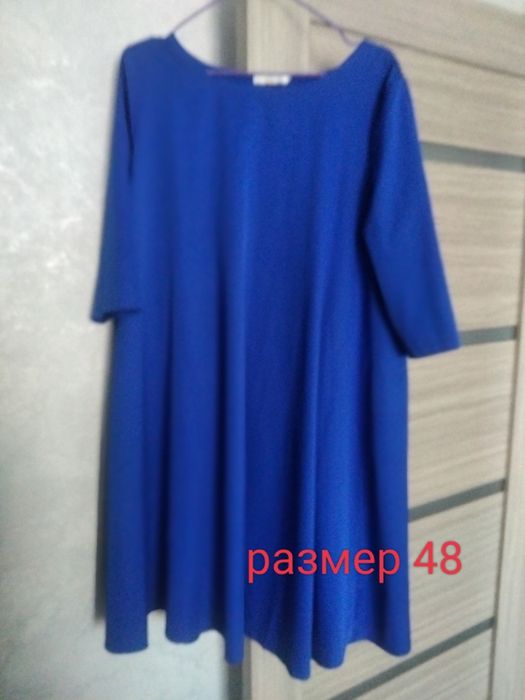 Продам платья размеры разные