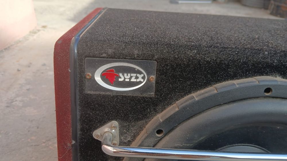 Самбвуфер syzx  v-12