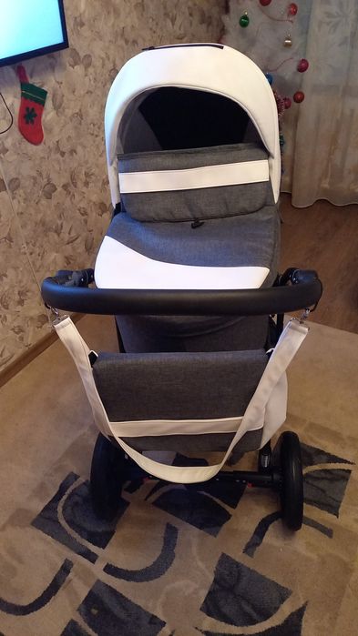 Продам коляску детскую