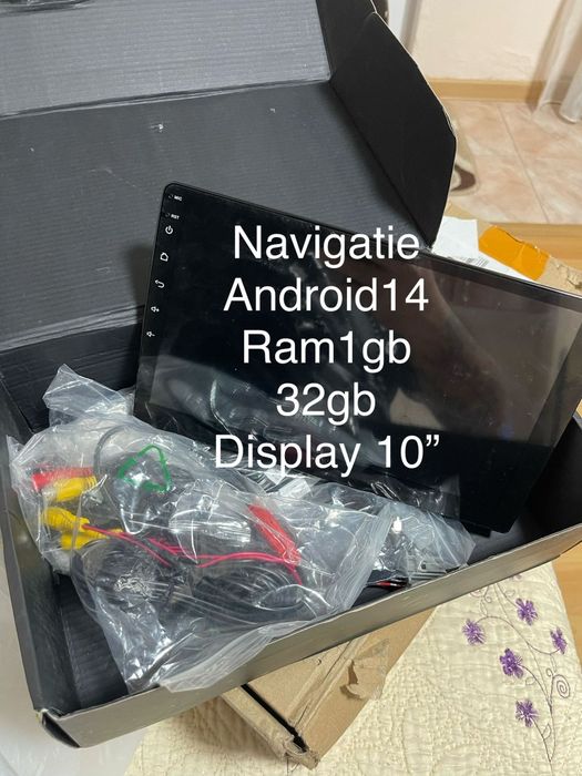 Navigații Android carplay 1-4-8gb RAM memorie 64-32gb