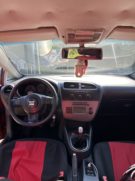 Seat Leon anul 2005 motorina , manual