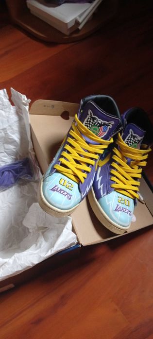 Adidași semi gheată (baschet)Converse Los Angeles Lakers