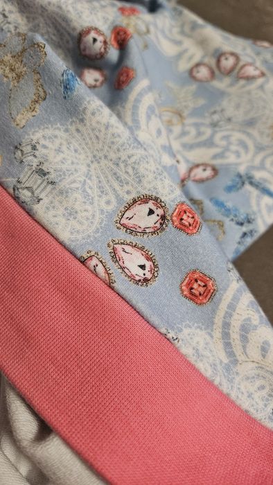 Суитчър шарен Guess