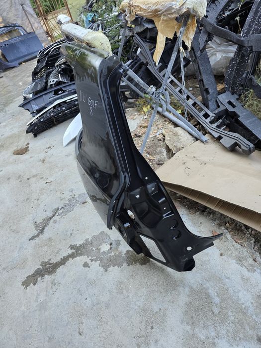 Vw Golf 8 заден ляв калник панел