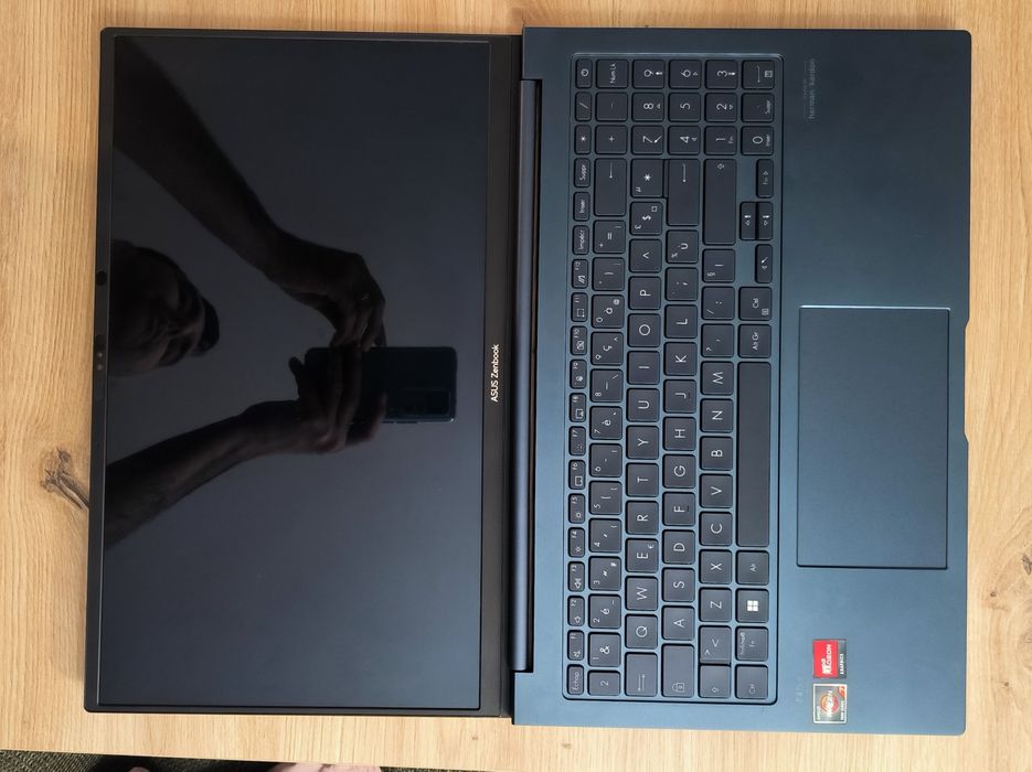 Laptop Asus Zenbook 15