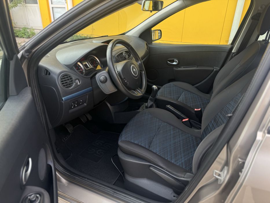 Renault Clio III Hatchback 2009 1.2 Benzina 75 C.P Climatronic Import