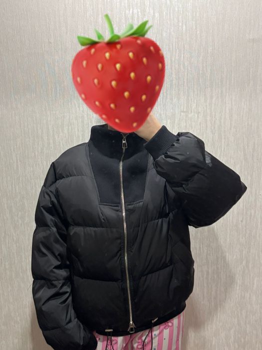 Продам куртку женскую