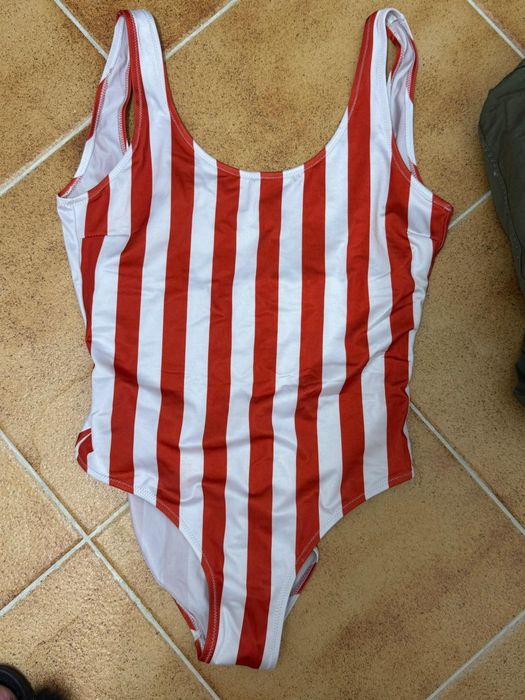 Costume de baie .