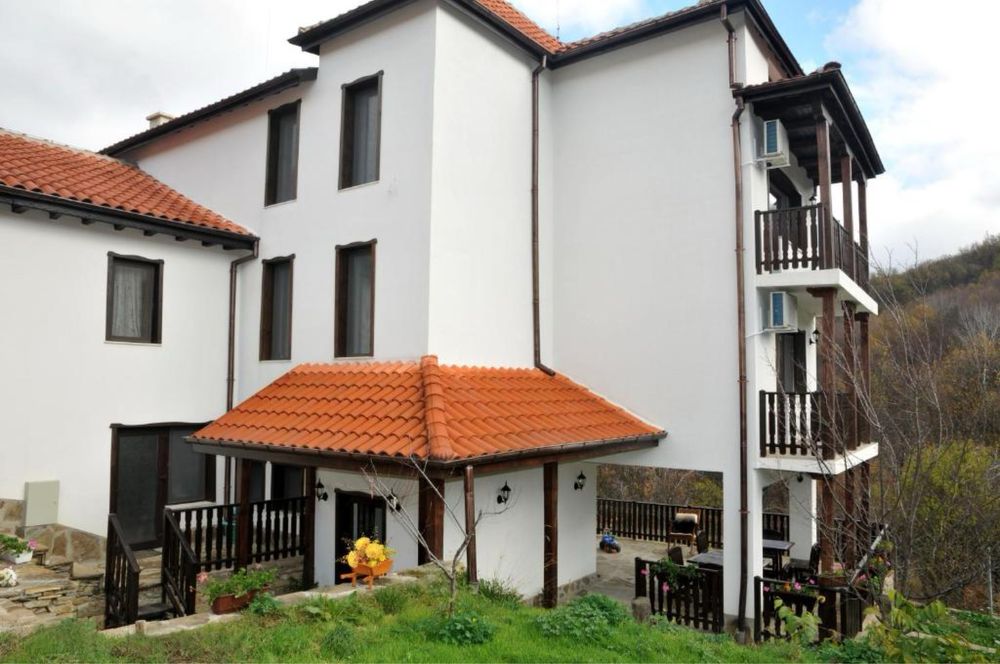 Продажба на ваканционен имот в село Орешак