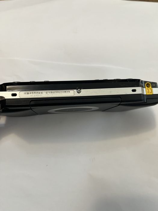 PSP 1000 consola Sony portabila ,functional,modat,editie Japan,sigilat