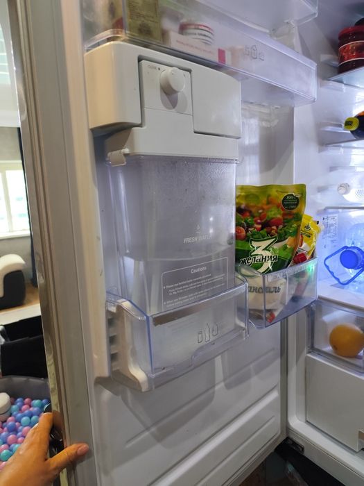 Холодильник в хорошем состояний