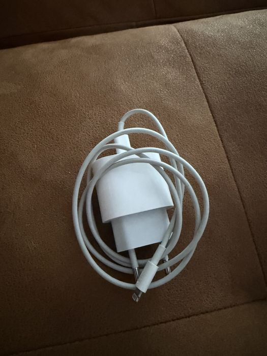 Зарядно fast за айфон 11,12,13…