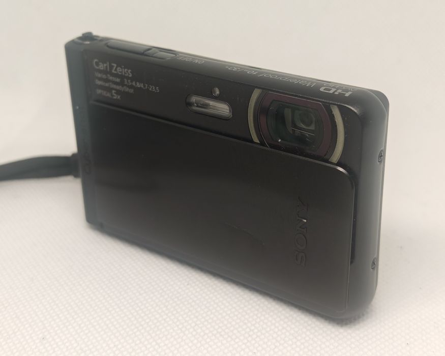 Sony Cyber-shot DSC-TX30 – Compact premium rezistent la apă | Obiectiv Carl Zeiss | Full HD