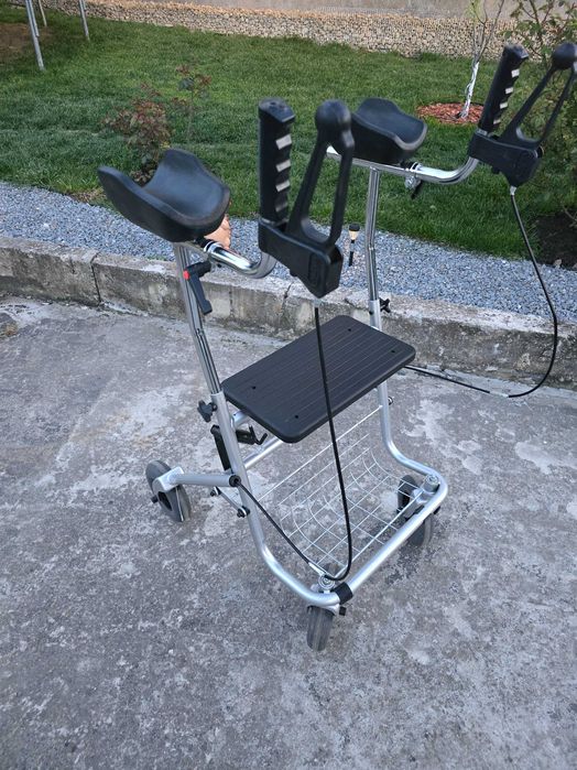 Проходилка (ролатор) 60 €