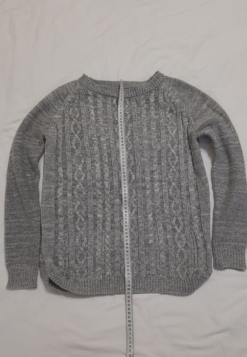 Продам свитер б/у