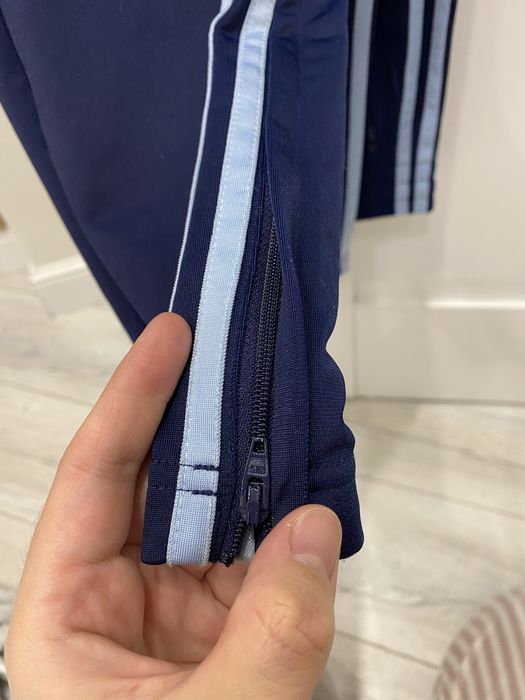 Двойка от ADIDAS