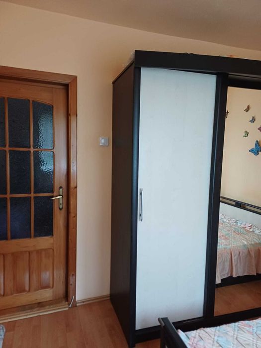 Proprietar apartament 2 camere decomandat