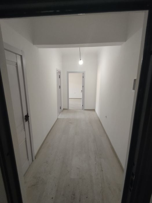 Novostroyka 2 honali 70 kvadratli sotiladi