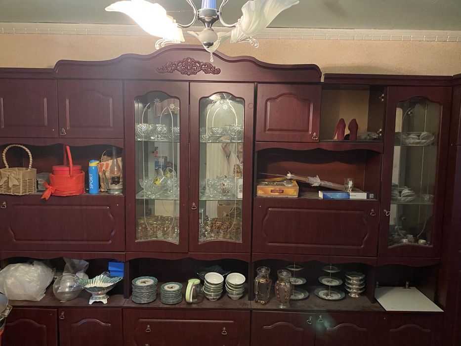 Мебель для дома спальня диван гарнитура и так далее