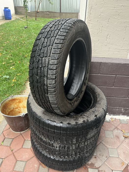 Продам зимние шины 185/65/15