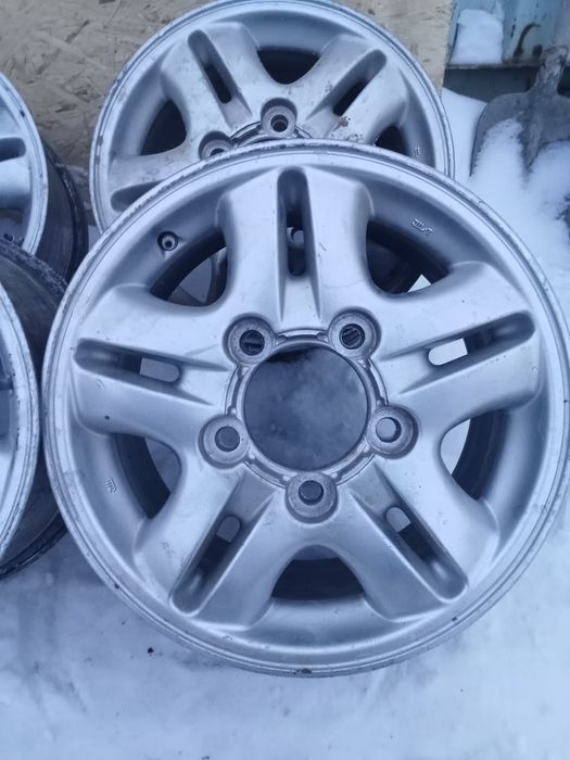 Продам диски размер 16