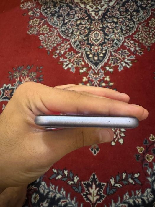 Iphone 11 64 karobkali