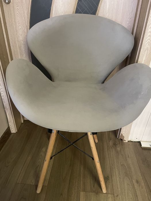 Дизайнерски стол, кресло, седалка, модел swan chair