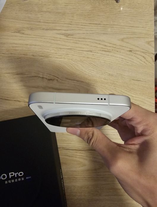 Vivo X300 Pro — kamera + o‘yin + umumiy