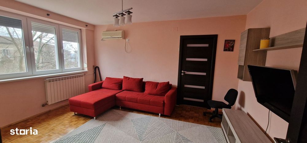 Apartament de inchiriat