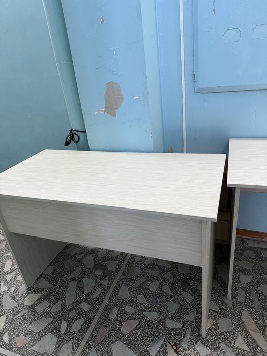 Парта продам почти новый