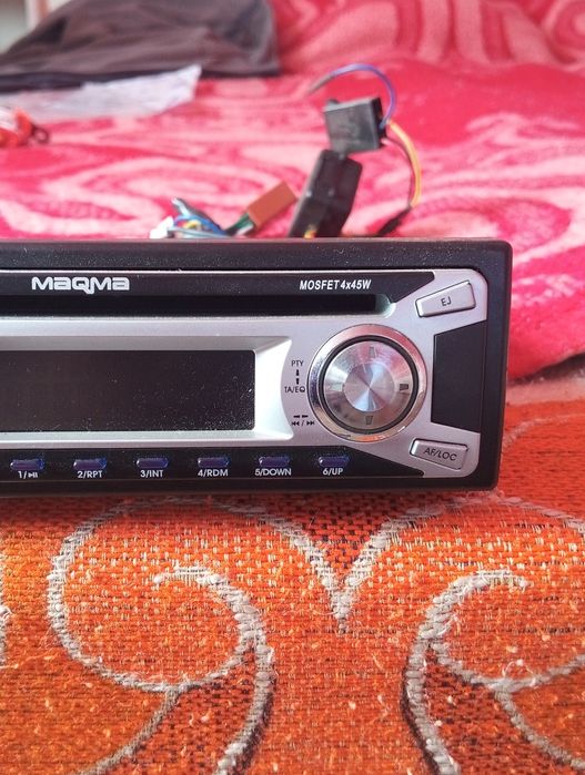 Vînzari DVD player auto