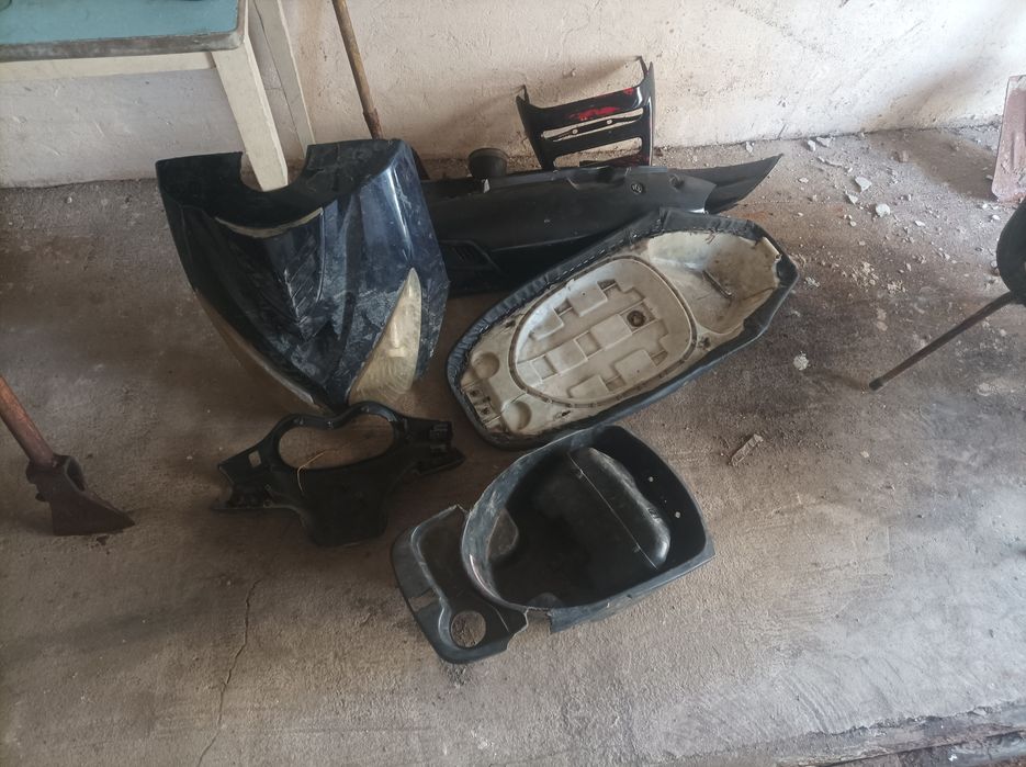 Продам скутер 150 кубов