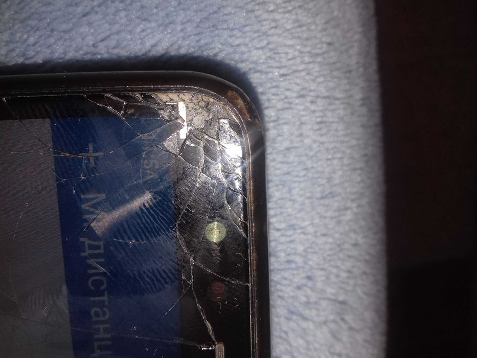 Телефон Xiaomi  REDMI 5