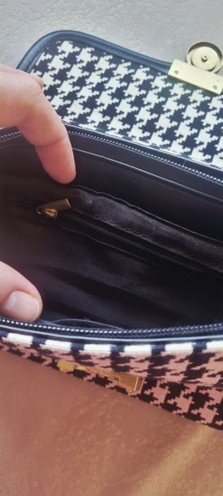 3 сумочки за 5000 тенге