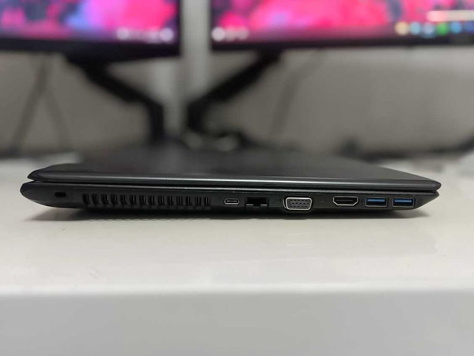 Ноутбук в идеальном состоянии