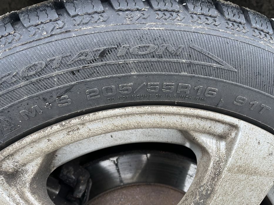 Set roti  R16 Mazda 5 caucicuri DOT 2025