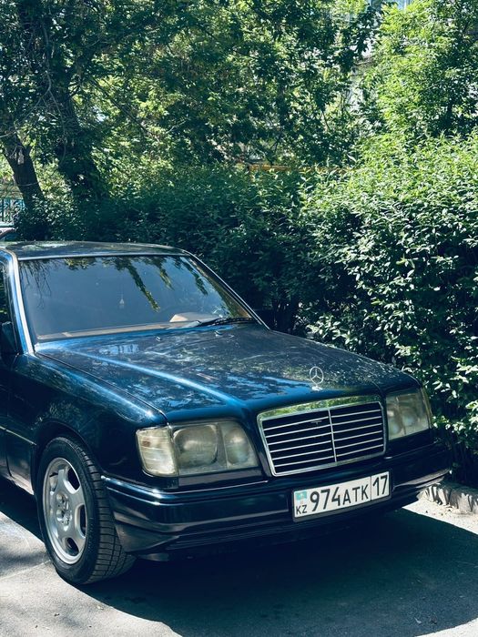 Mercedes benz E280