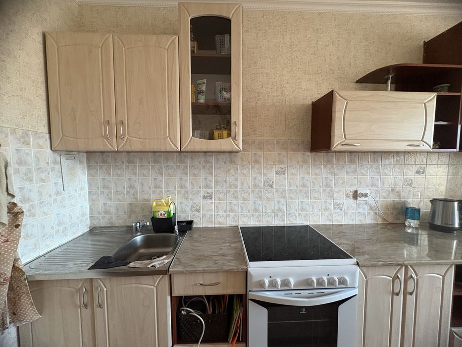 Кухонный гарнитур. СРОЧНО. ТОРГ