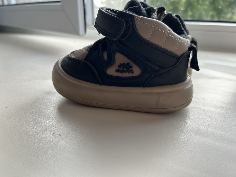 Продам детские батинки