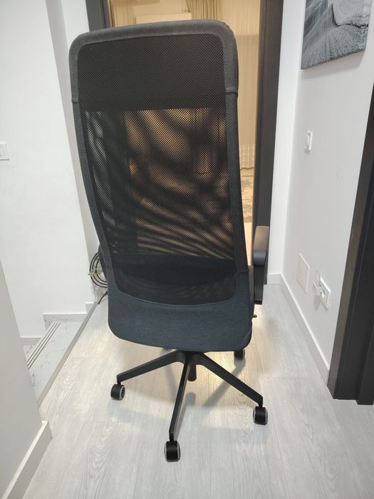 Ikea scaun rotativ de birou Markus