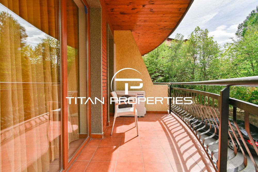 Дава се под наем Тристаен апартамент в София, Витоша - 140 кв.м за 1050 € - Снимка #14