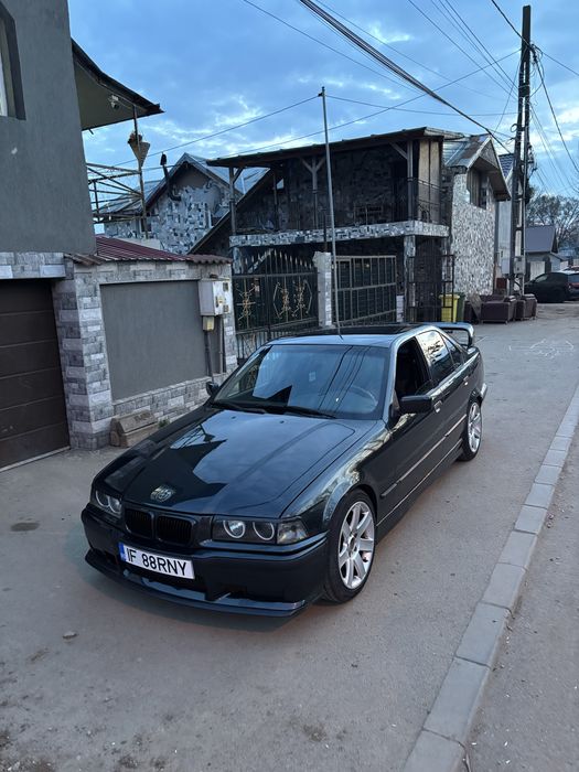 Bmw E36 sedan m50b20