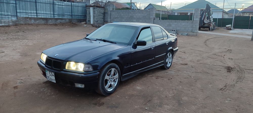 Bmw e36 320i автомат