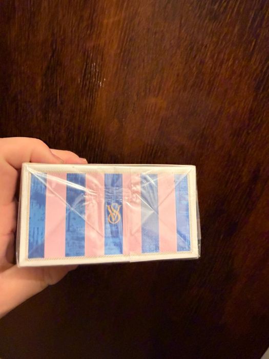 Victoria’s secret bombshell santorini