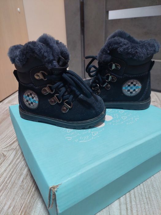 Детские зимние сапожки