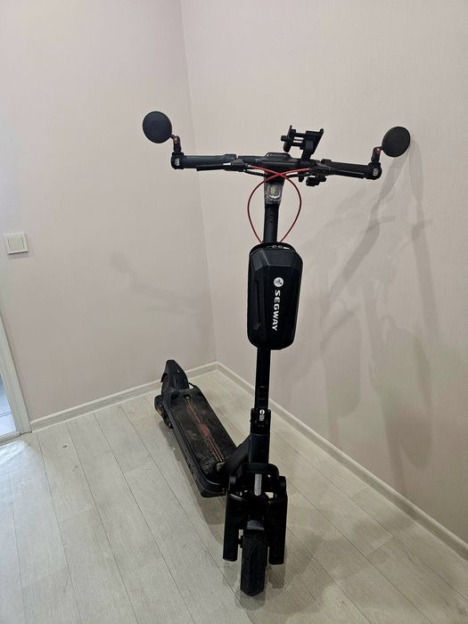 Продам Segway Ninebot Max G3