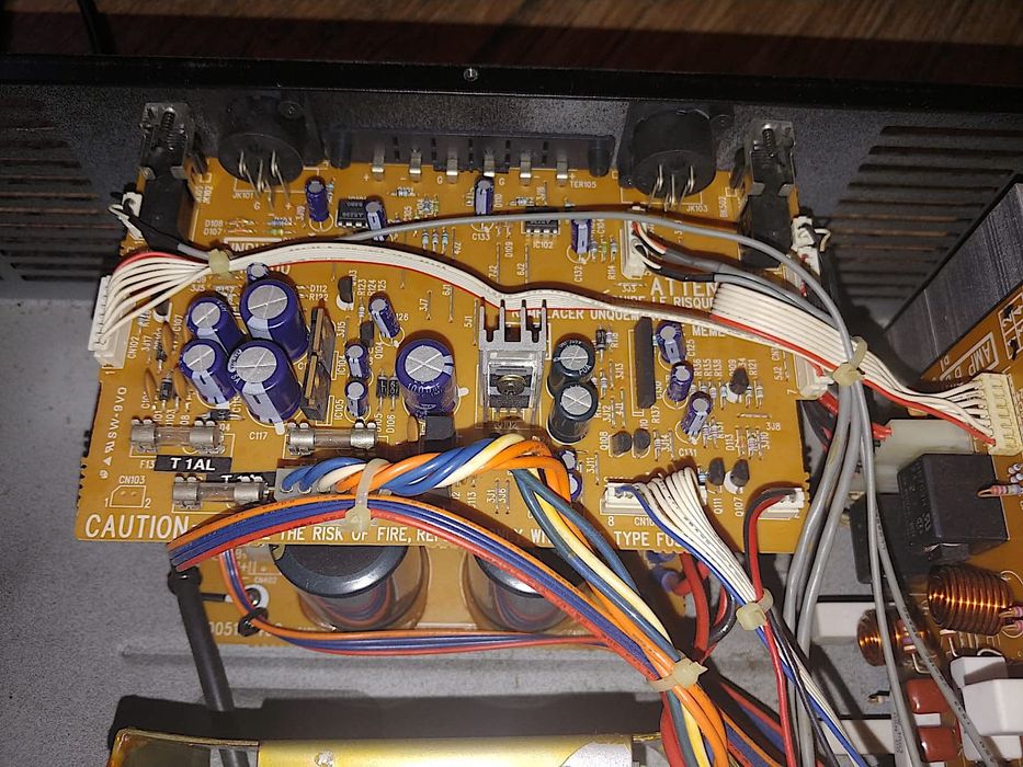 Yamaha P1500 amplificator Vox Marshall QSC JBL Bose power