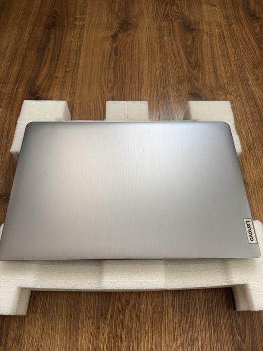 Продам Ноутбук Lenovo IdeaPad 3 15IAU7