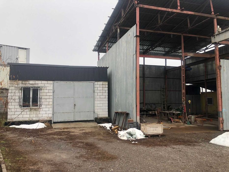 Продаётся промбаза в районе 1-Алматы